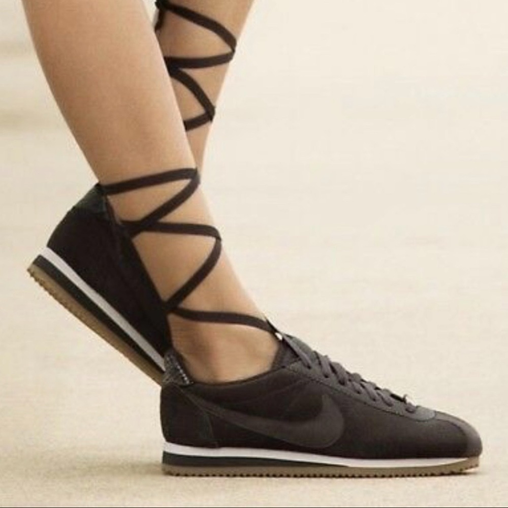 NIKE CLASSIC CORTEZ PREMIUM BY ALC RARE LIMITED EDITION HTF NWOT WOMEN SZ 8.5
